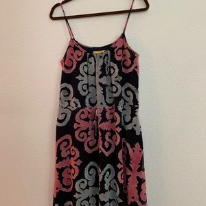 Banana Republic Summer Dress. Size 6. Excellent Condition. 100% Polyester.